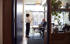 One on One Meeting – A Complete Guide With Benefits and Examples
